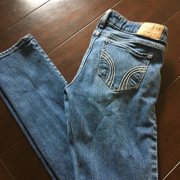 EUC Hollister Skinny Jeans 3S w26 L31 Women - Picture 2 of 7